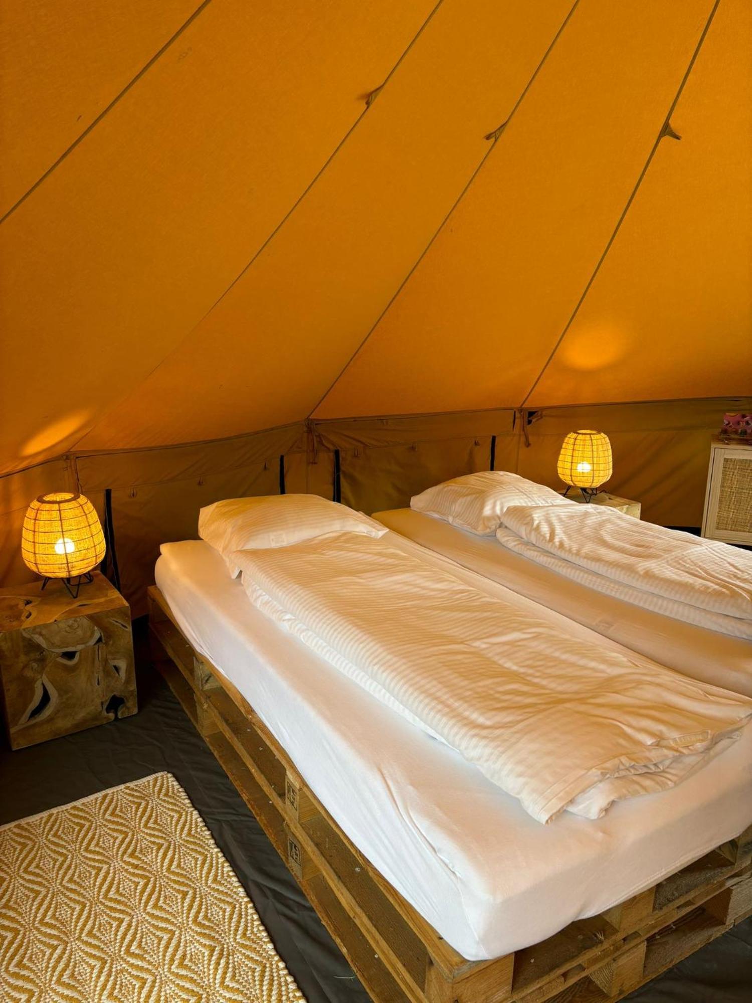 Glamping Bivak - Urban Gardens Gent Otel Dış mekan fotoğraf